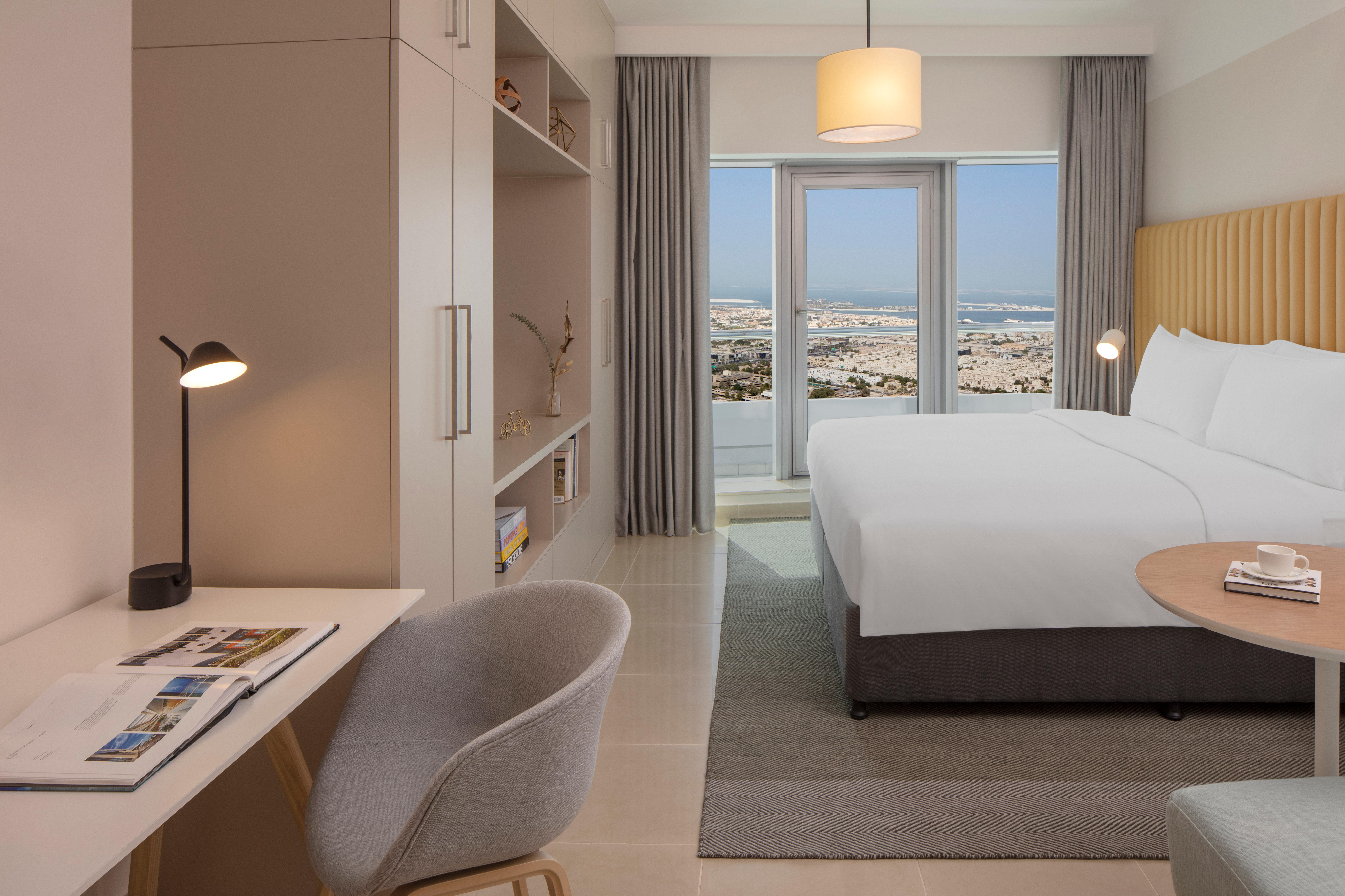 Hotel Staybridge Financial Centre By Ihg 4*